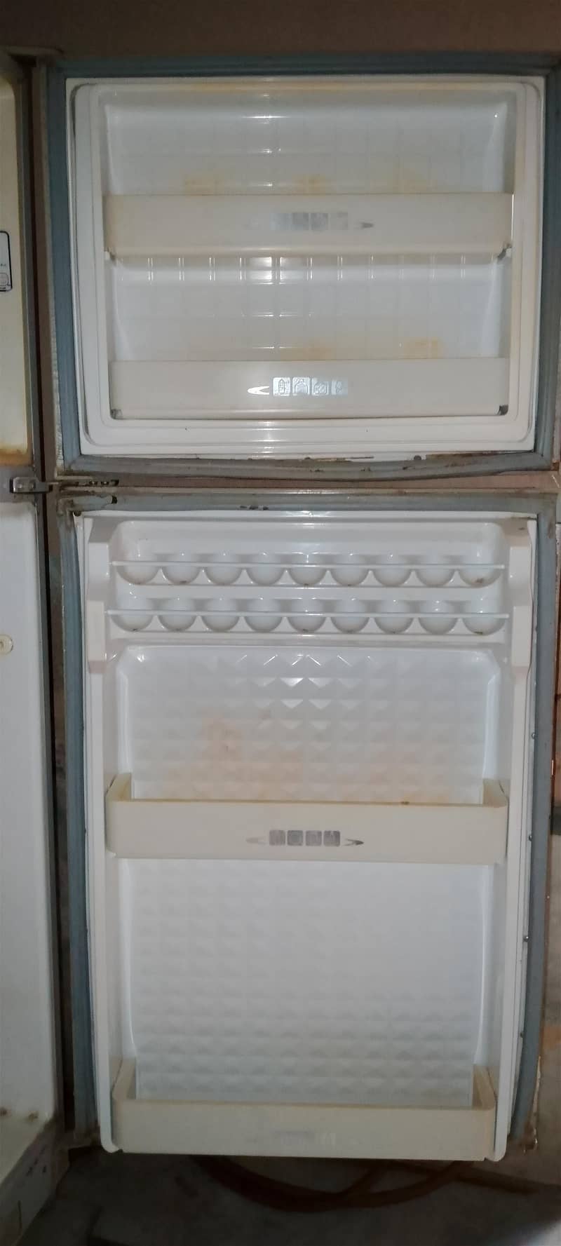 Dawlance refrigerator 2