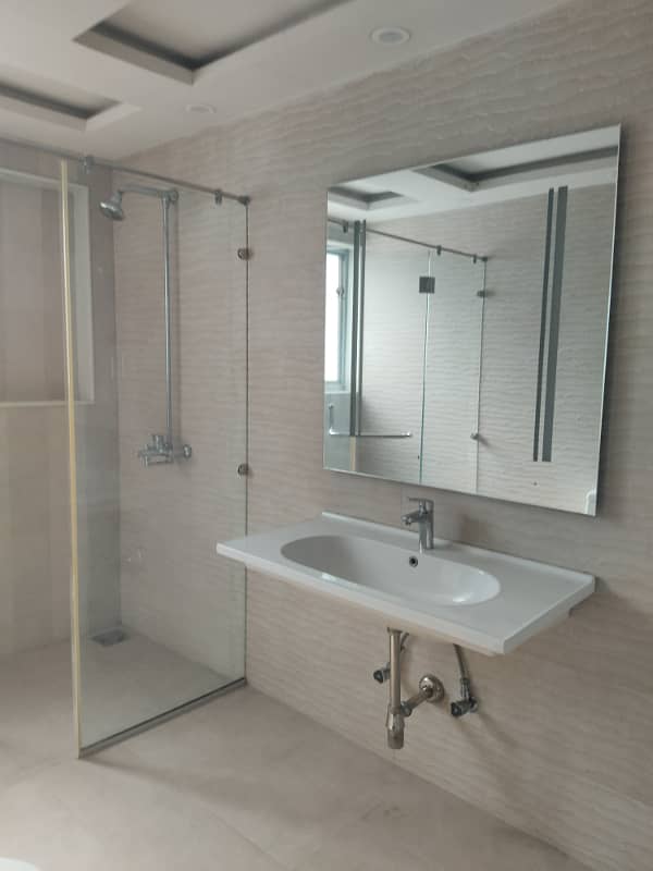 1 Kanal Upper Portion Available For Rent 2