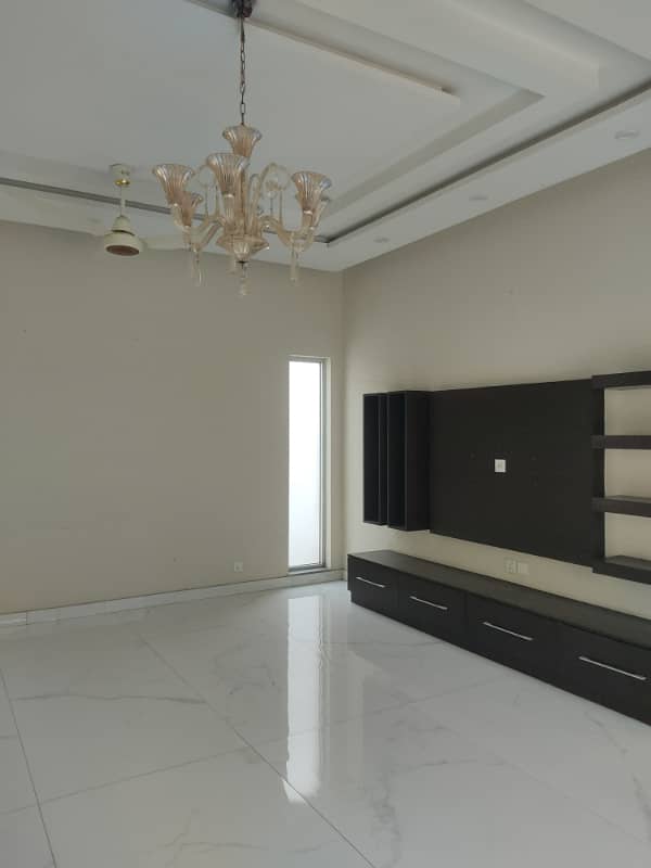 1 Kanal Upper Portion Available For Rent 7
