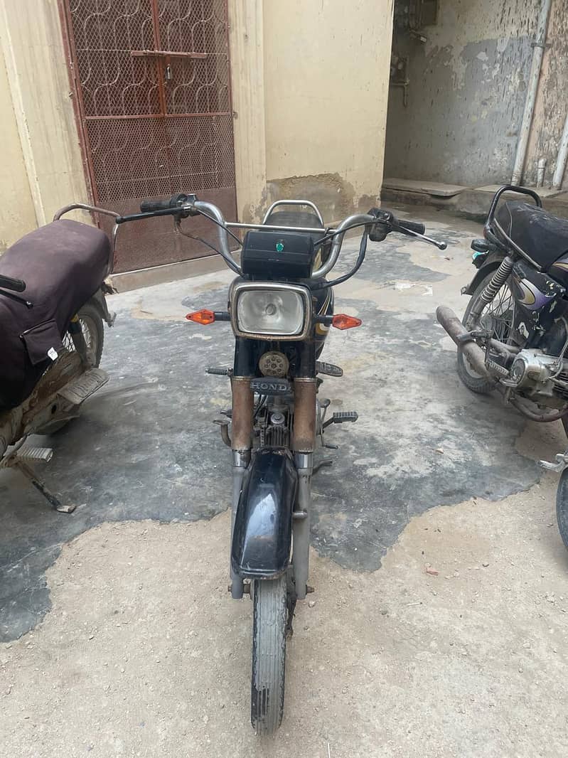 Honda 70 2014 6