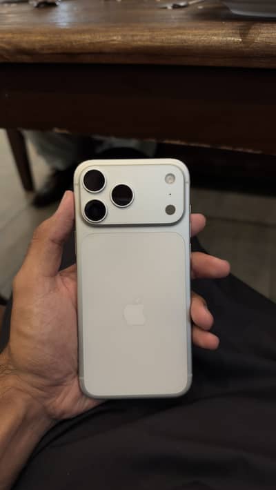 Apple iPhone 17 Pro Max