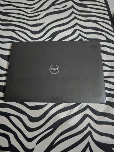 Dell Latitude 5300