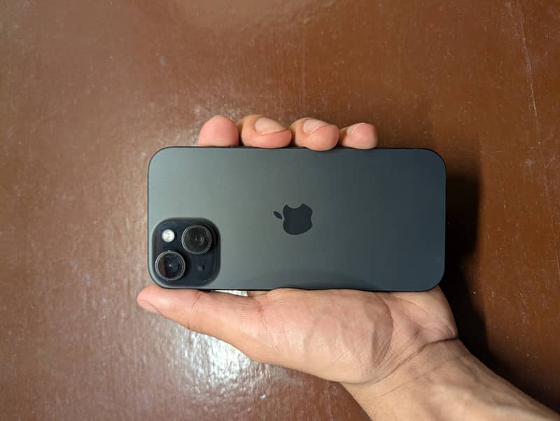 Apple iPhone 15 0