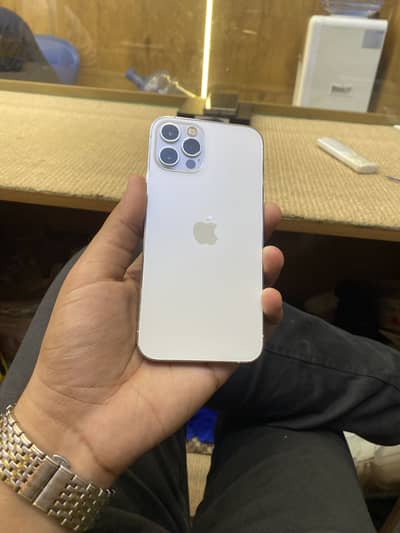 Apple iPhone 12 Pro