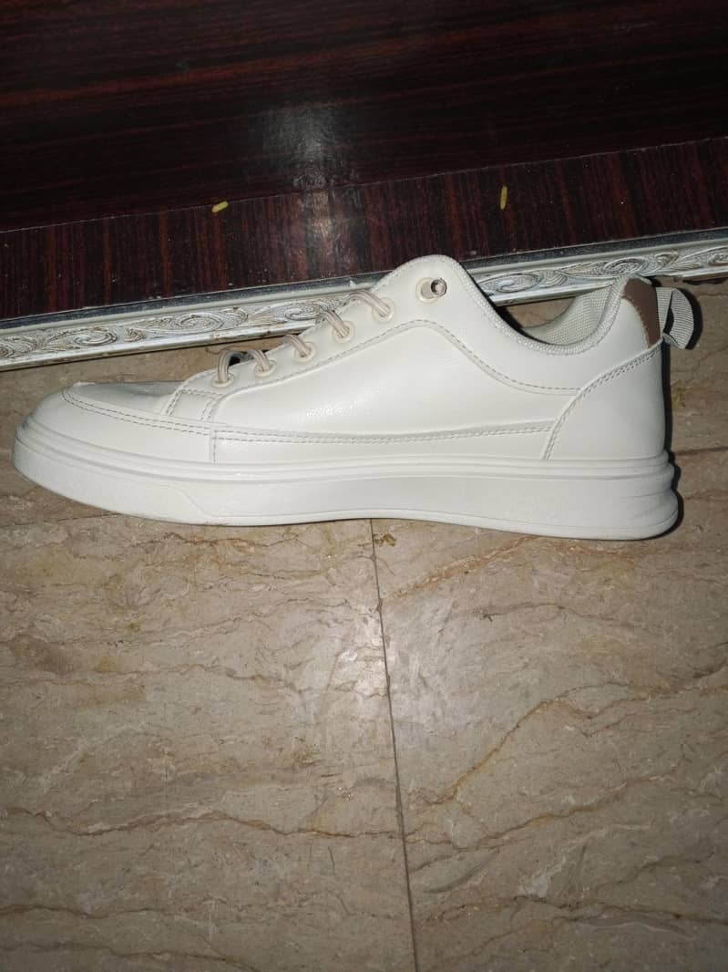 Sneakers 2