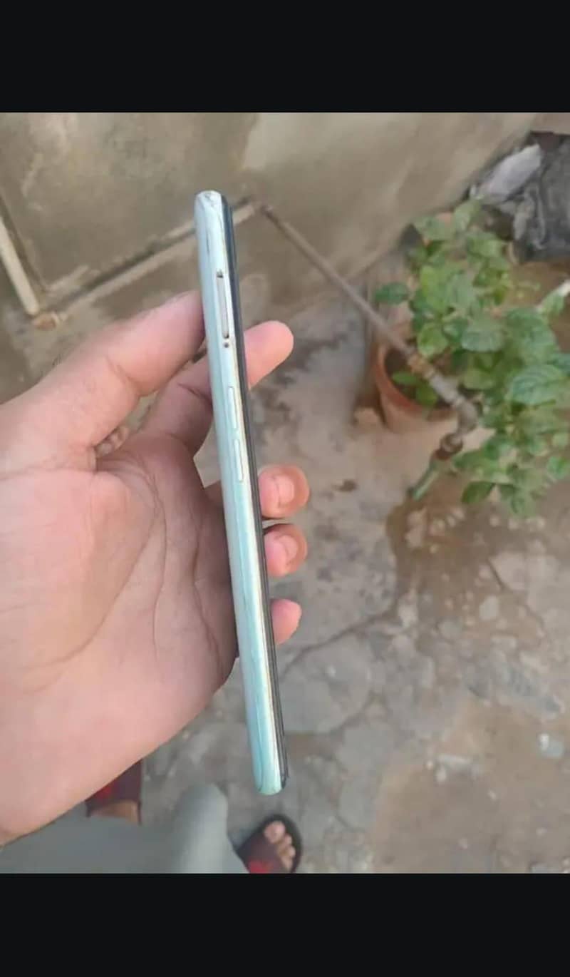OPPO A52 5