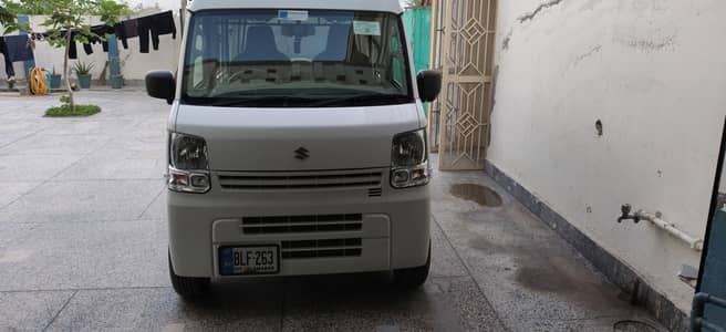 Suzuki Every 2025