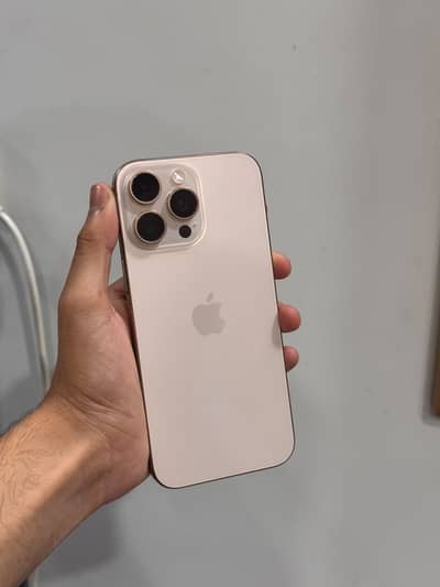 Apple iPhone 16 Pro Max