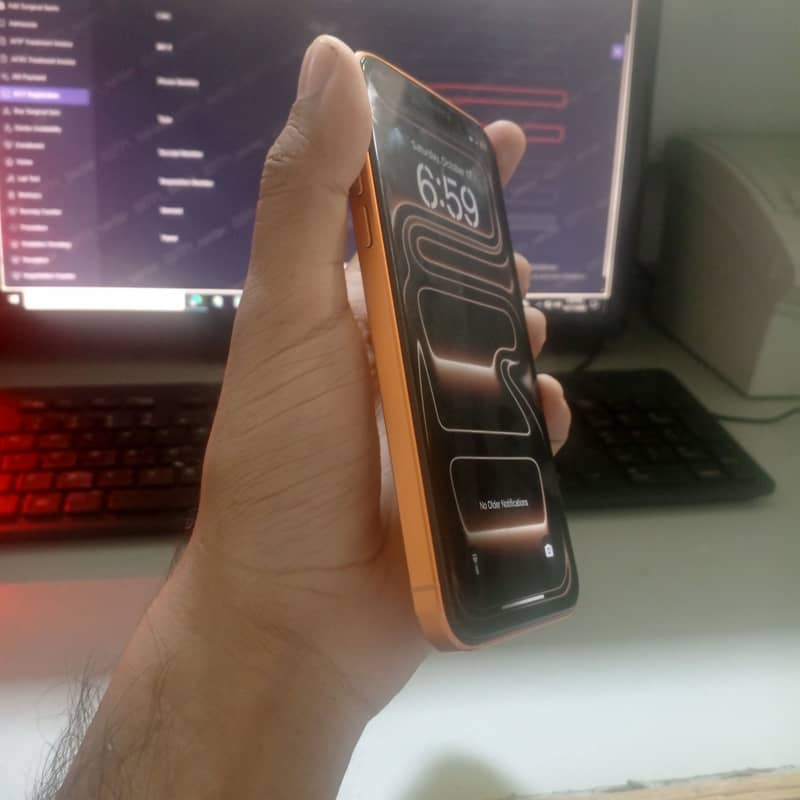 Apple iPhone XR 5