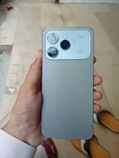 Tecno spark40.5 month warranty