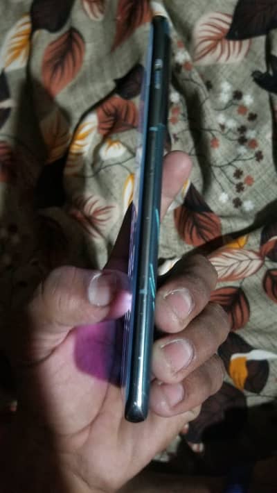 Urgent Sale – 12GB RAM 256GB Storage | Excellent CameraUrgent Sale – 1