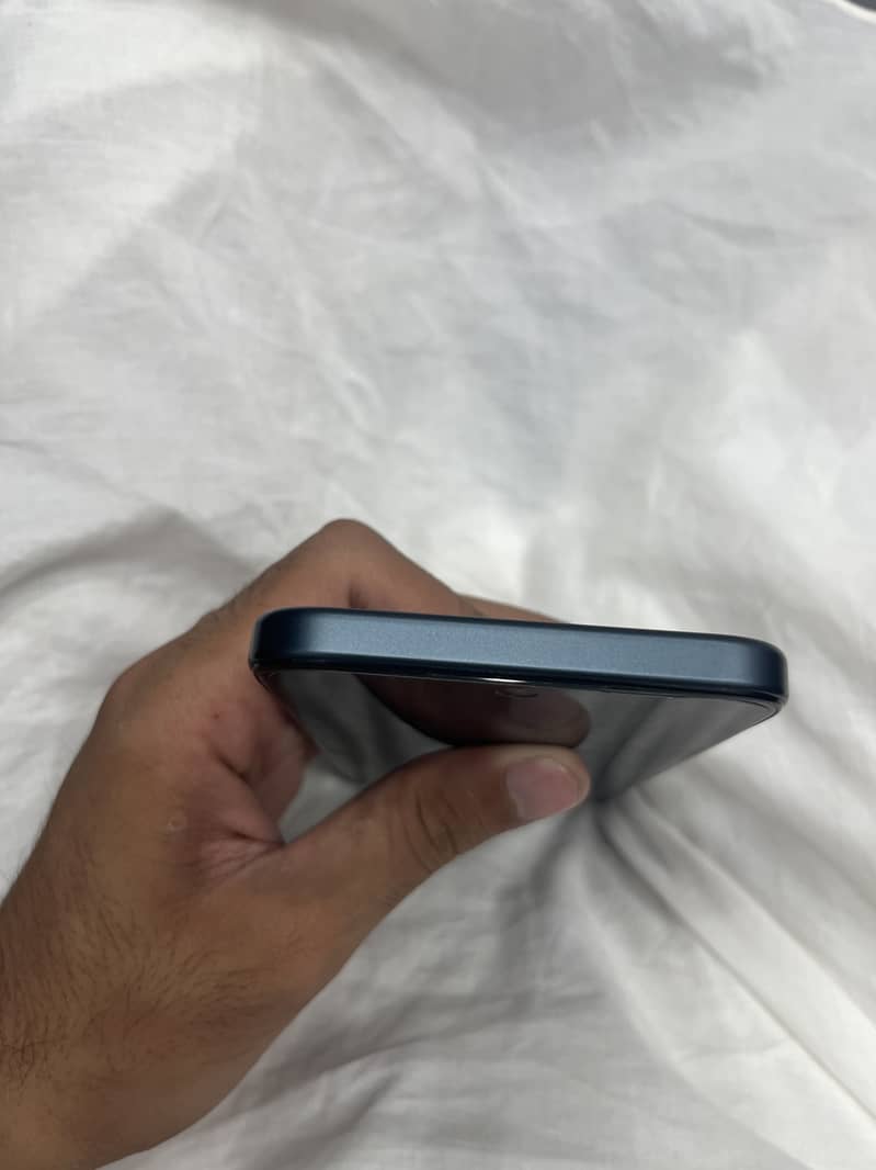 OPPO A6 4