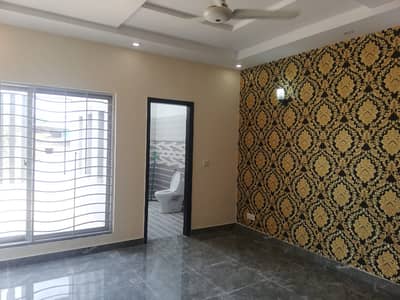 10 Marla Upper Portion Available For Rent