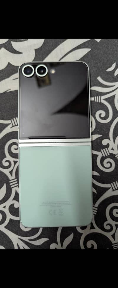 Samsung Mobile Z Flip 6 12/512 gb Non-PTA