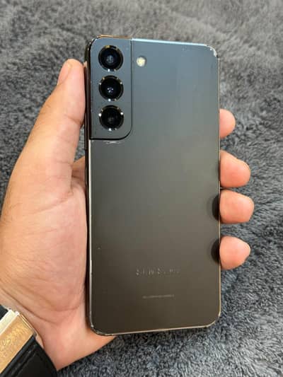 Samsung Mobile S22