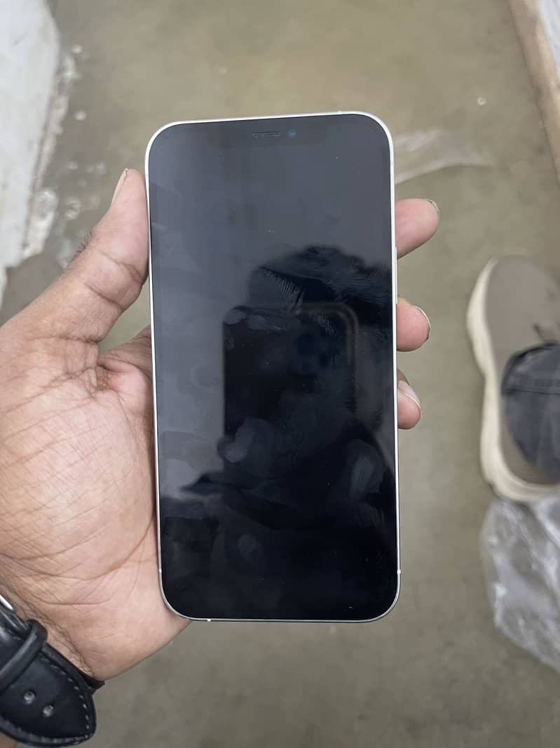 Apple iPhone 12 Pro 3