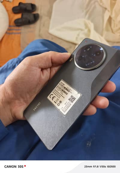 Tecno CAMON 30