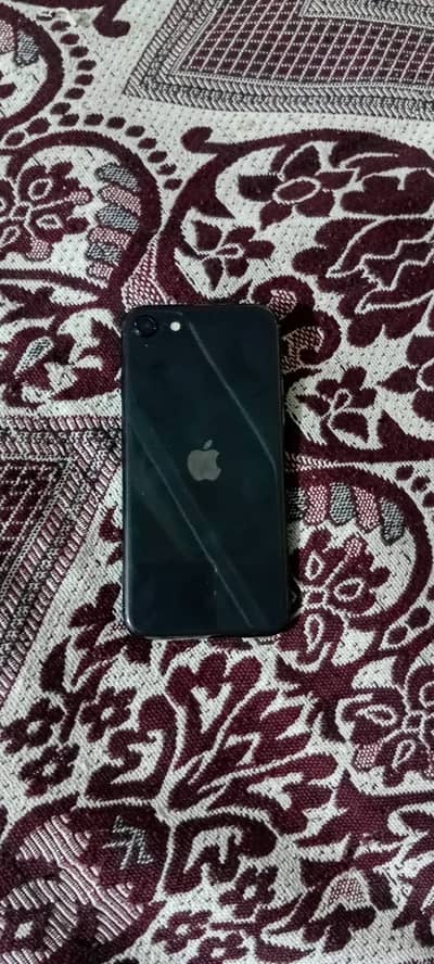 Apple iPhone SE