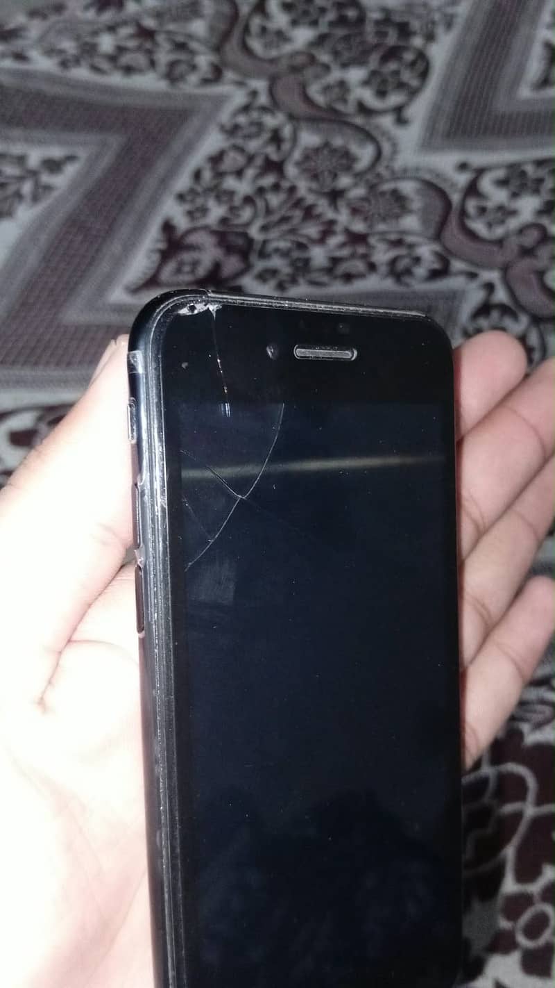 Apple iPhone SE 1