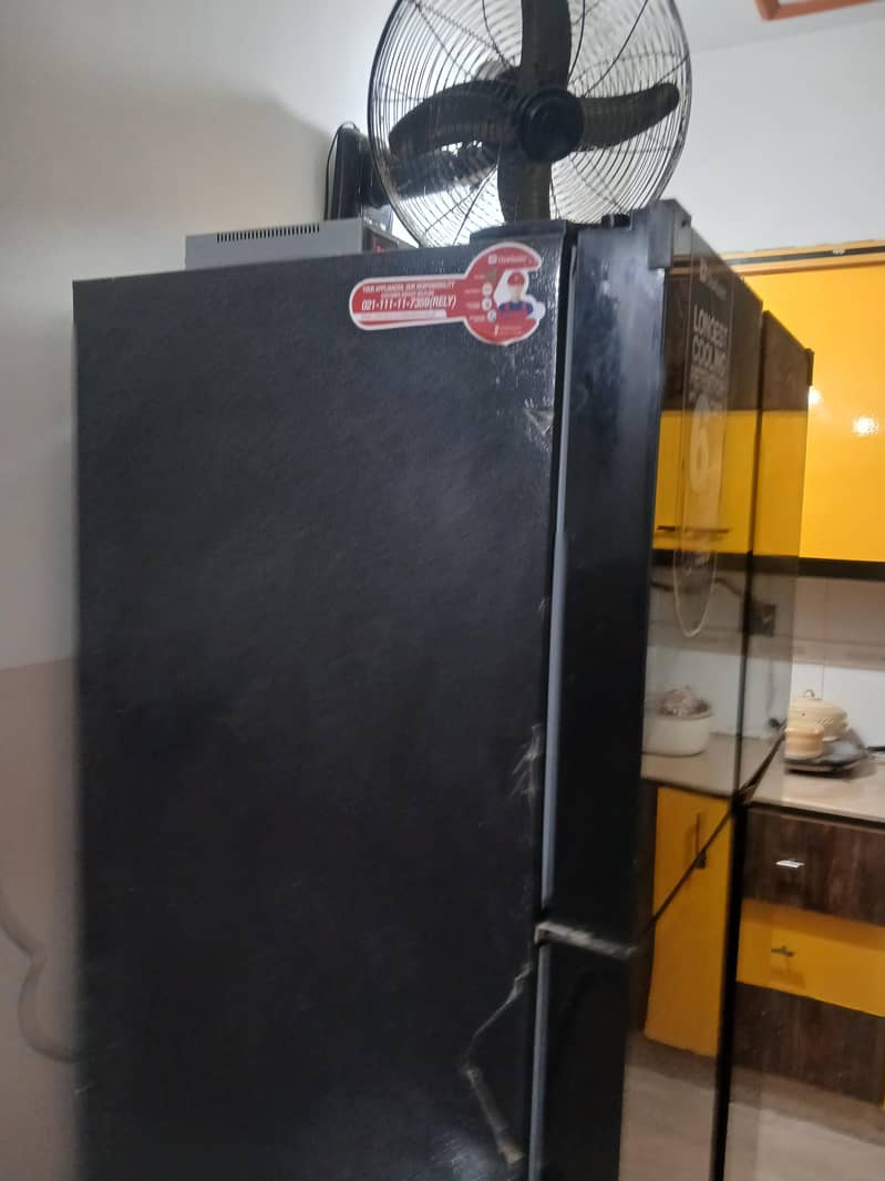 Dawlence Refrigrator 1