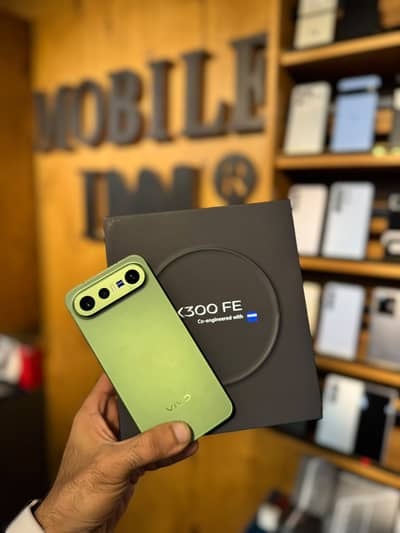 Brand new Just Box Open Vivo X300 FE 256GB Activated 10 Days Ago Green