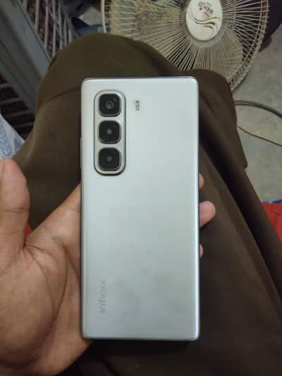 Infinix Hot 50 Pro Plus 10/9 condition 16/256gb complete box