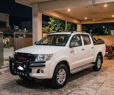 Toyota Hilux VIGO Double Cabin 2014