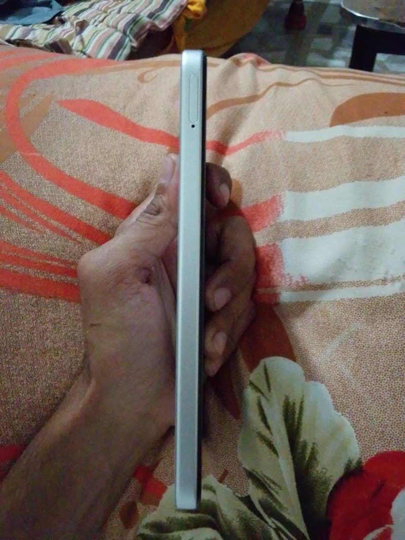 OPPO A6c 5