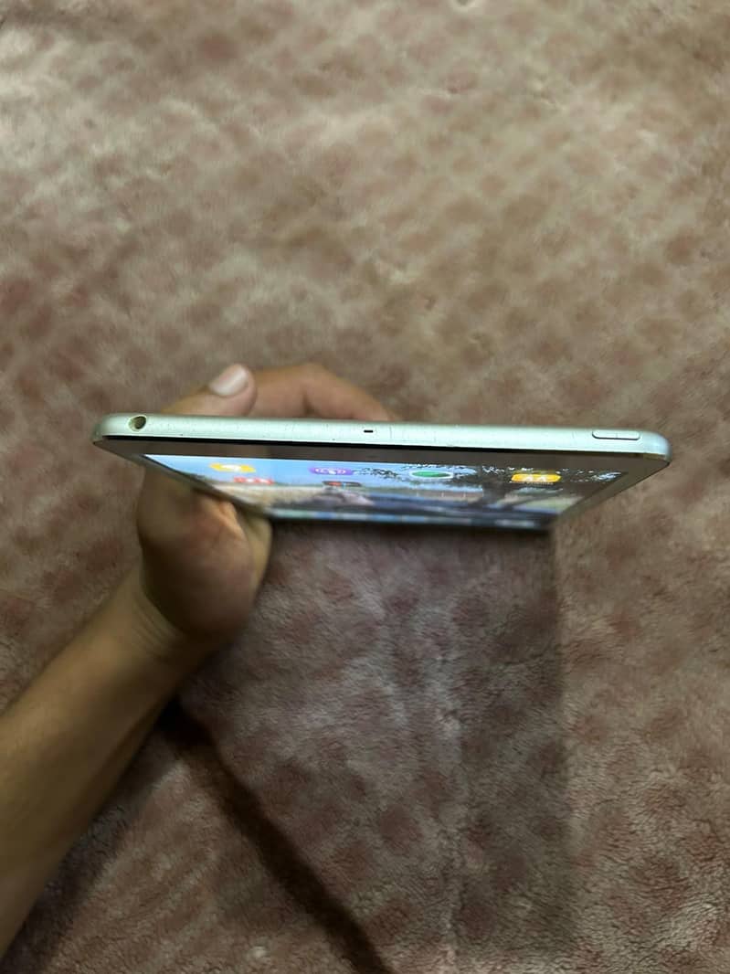 ipad mini 2 1