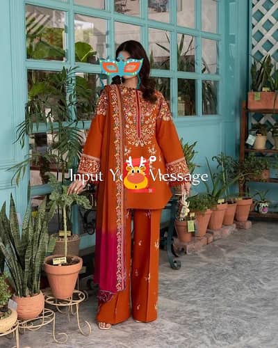 women wear unstitched