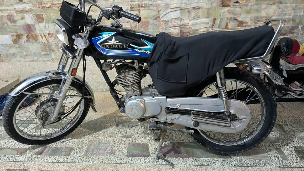 Unique 125 0