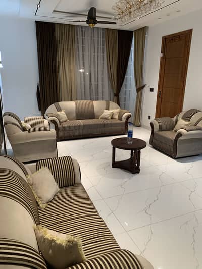7 seater Sofa for sale