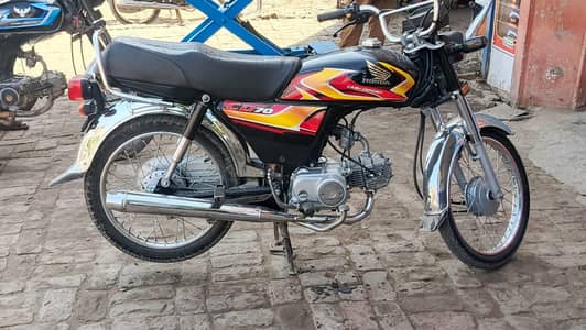 new condition hai . . . . . . . 10/9. . 03141613664 call me