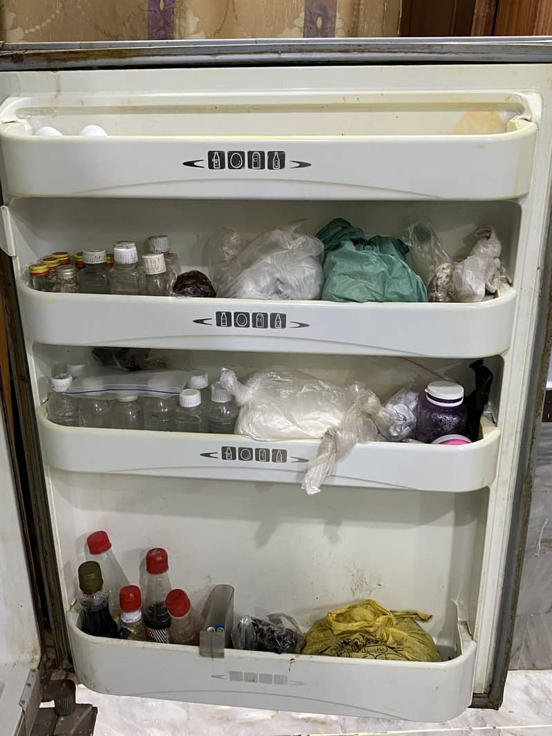 Dawlance refrigerator 3