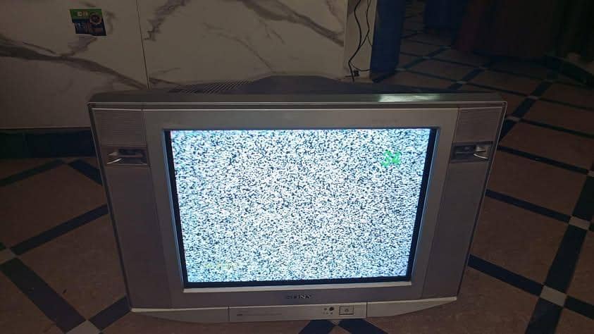 Old tv 3