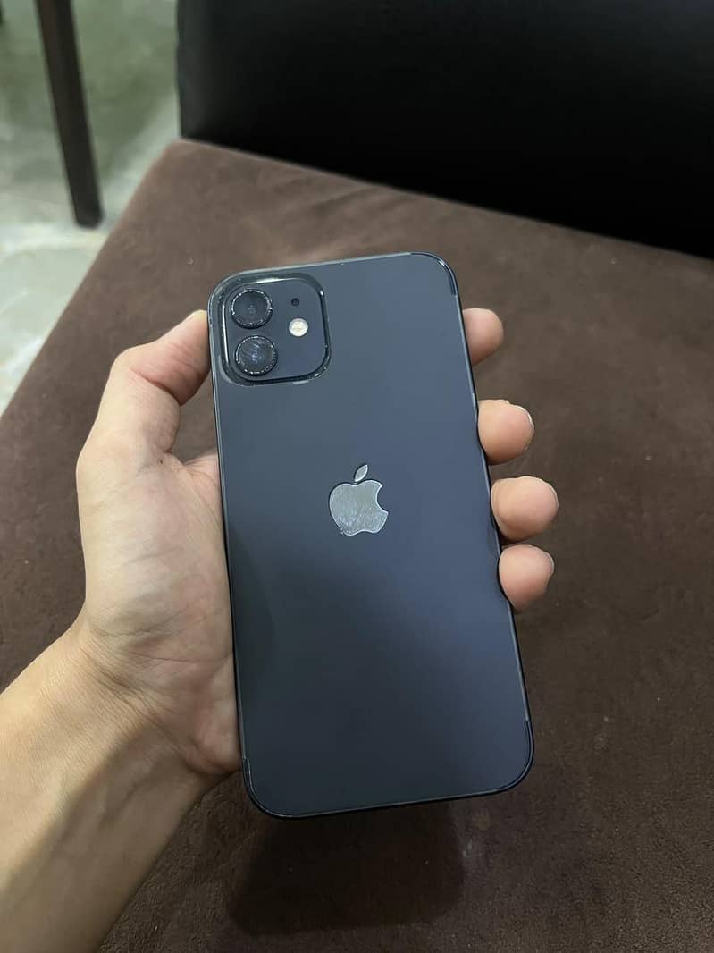 Apple iPhone 12 0
