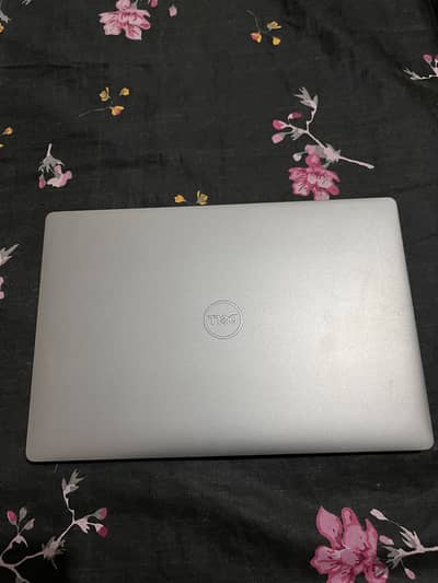 Dell 5310 latitude | core i5 10th generation 8gb RAM 256 GB SSD.