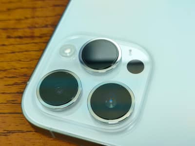 Iphone 14 pro Max with box and charger
