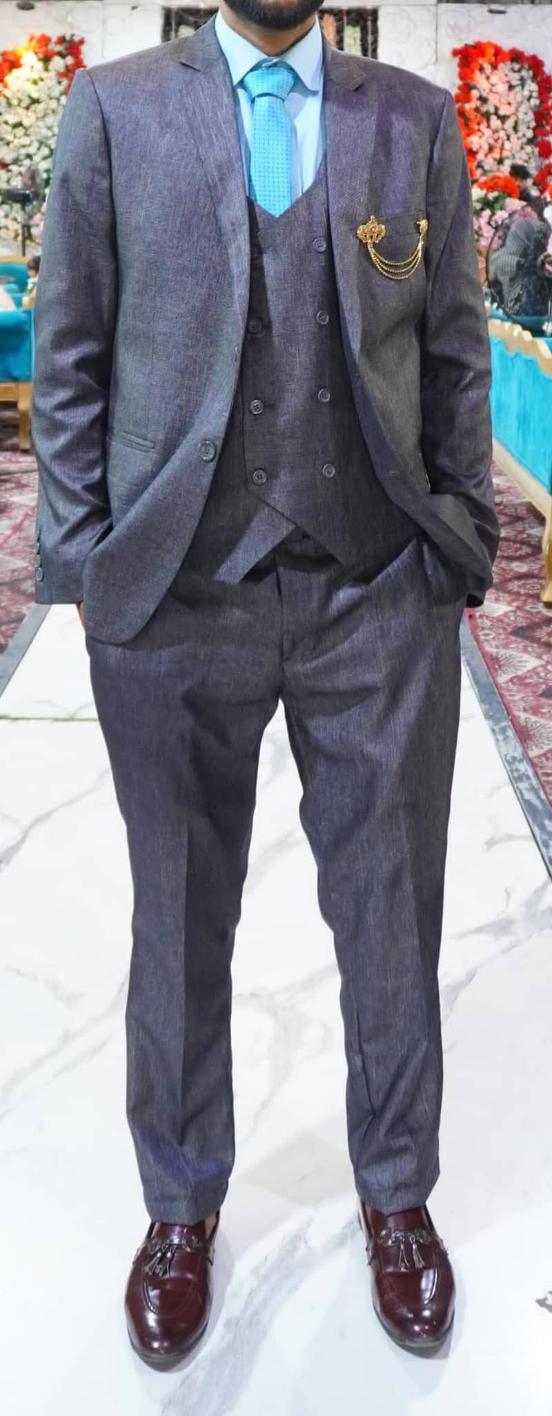 groom 1