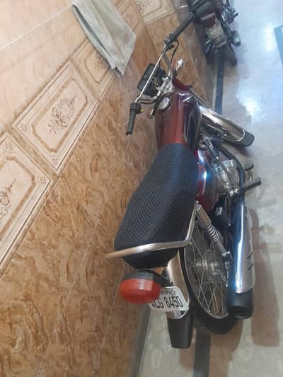 Honda 125 for sale lush condition