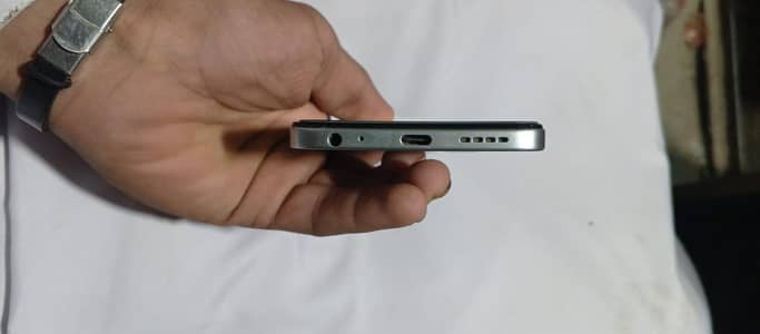 Infinix hot 60i 6+128
