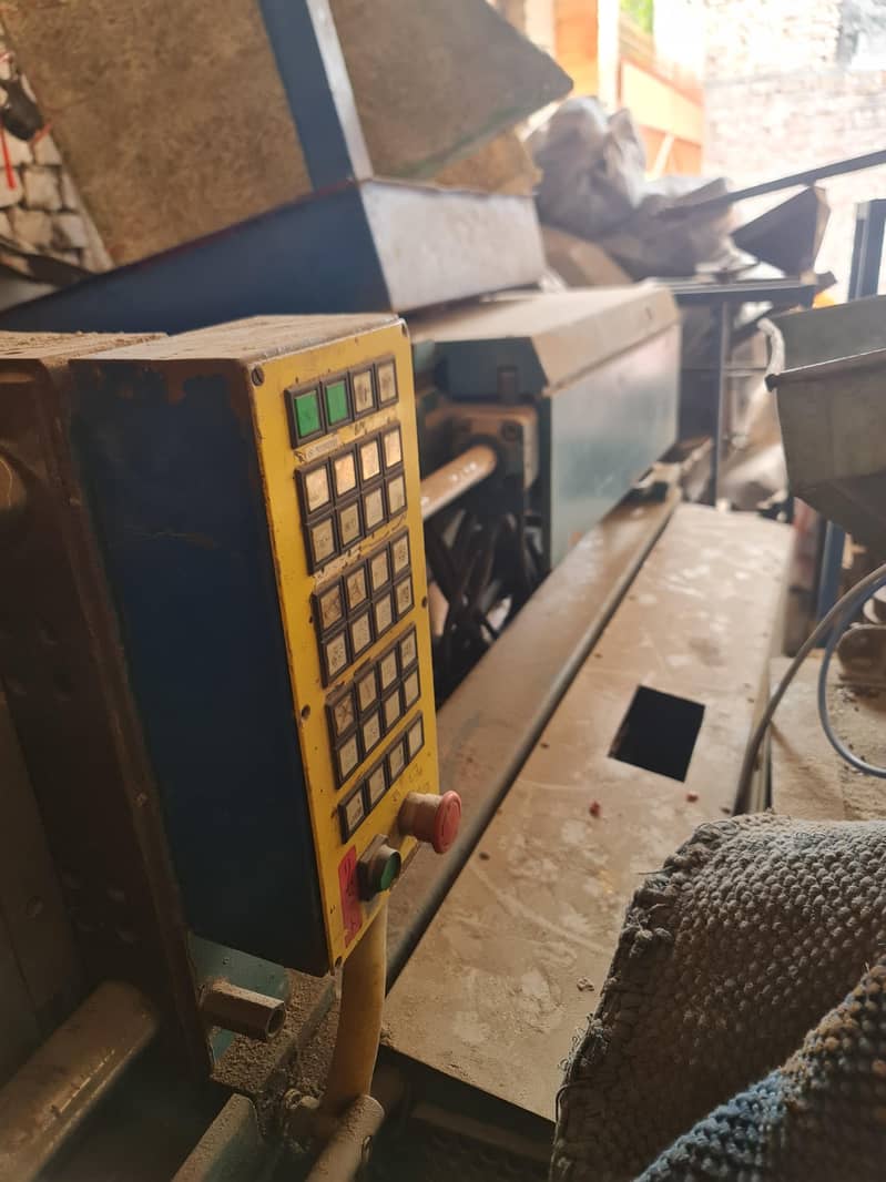 used Molding machine 1