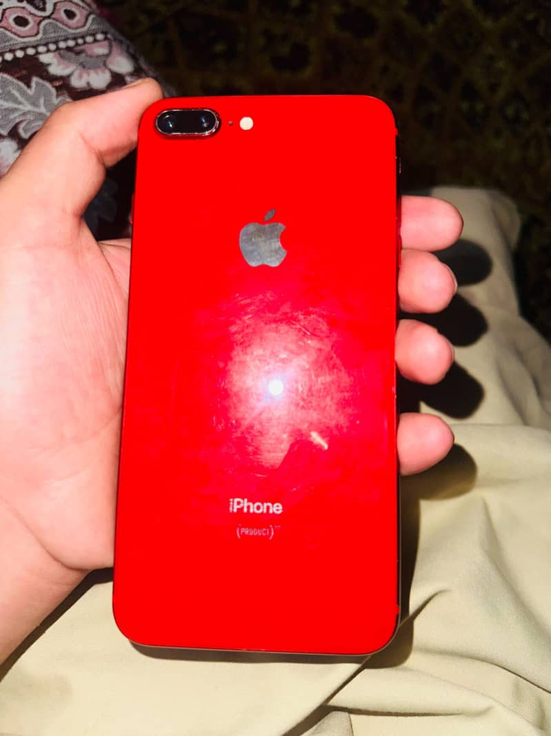 Apple iPhone 8 Plus 2