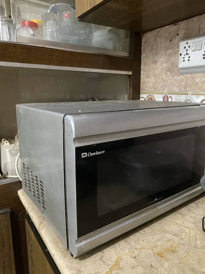 Dawlance oven 1