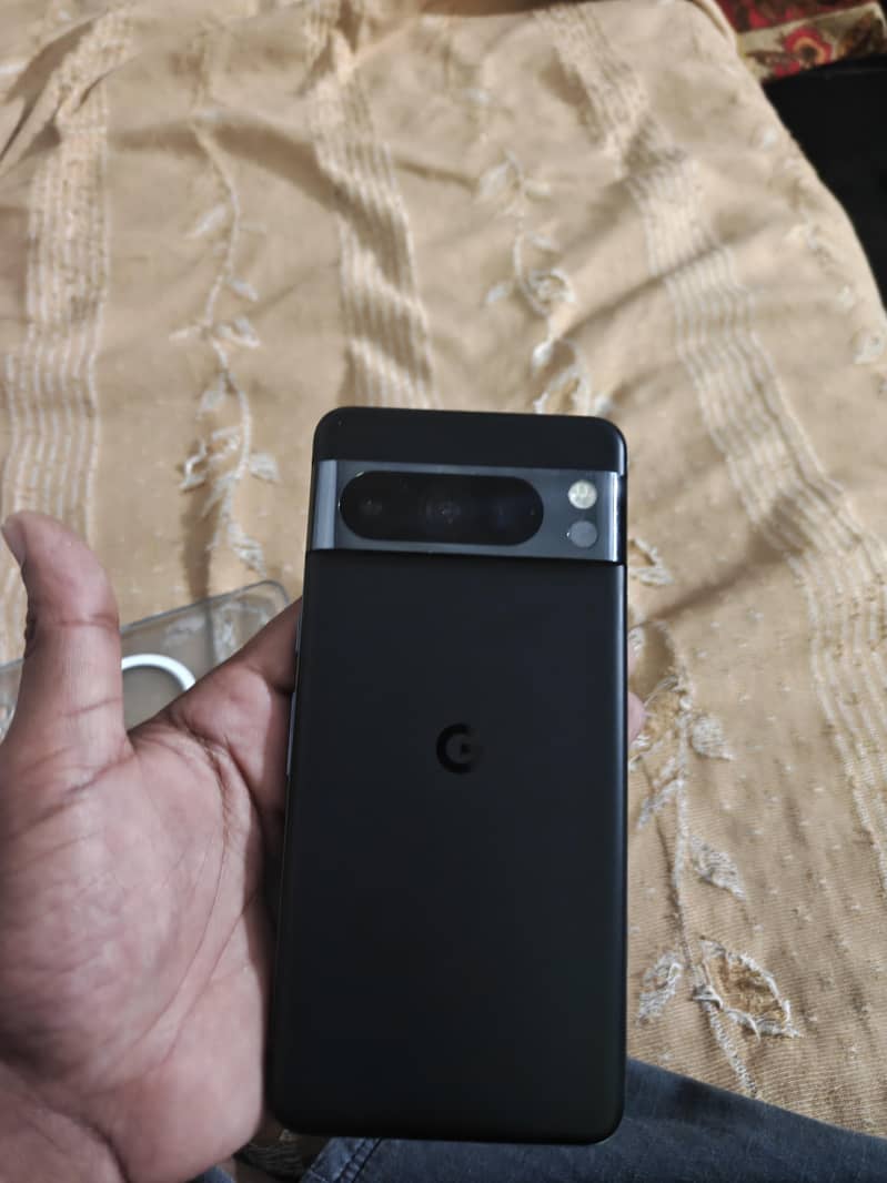 Google Pixel 8 Pro (128) 3
