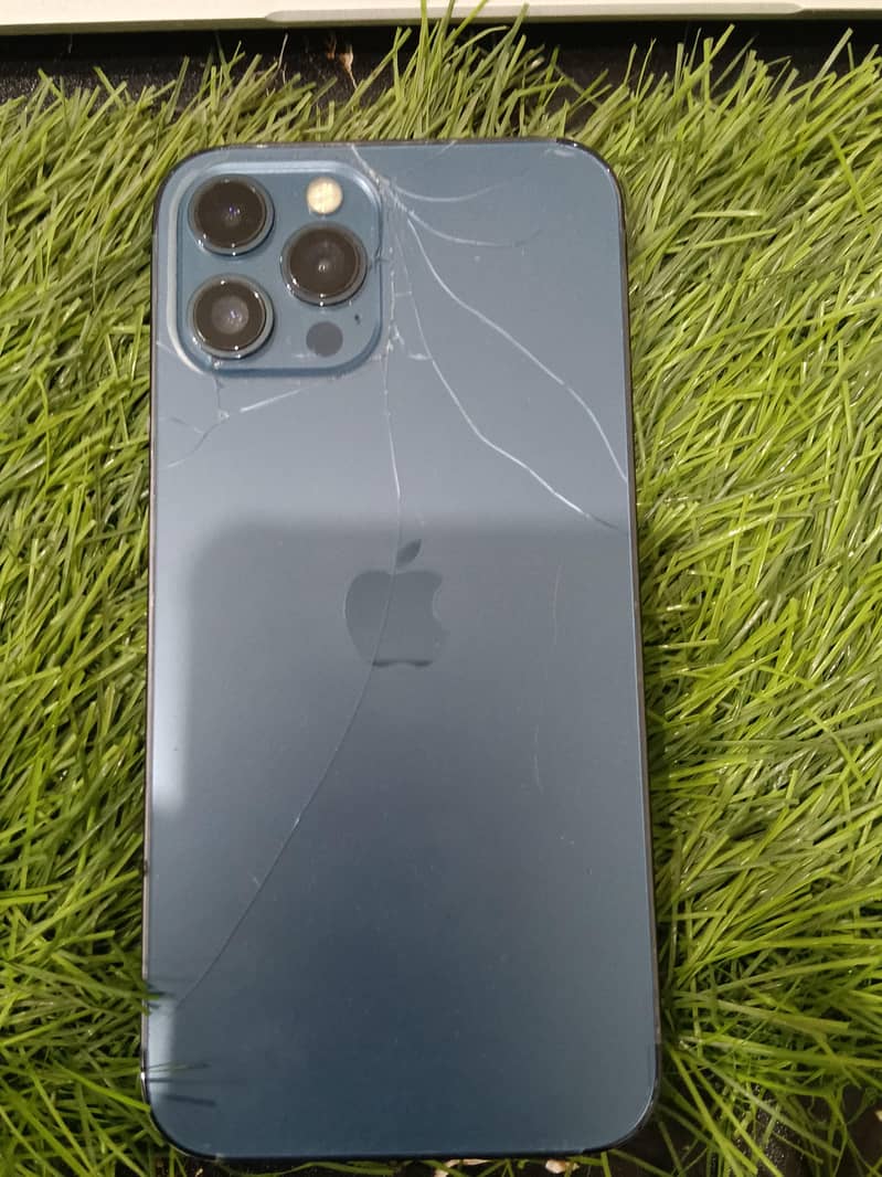 Apple iPhone 12 Pro Max 1