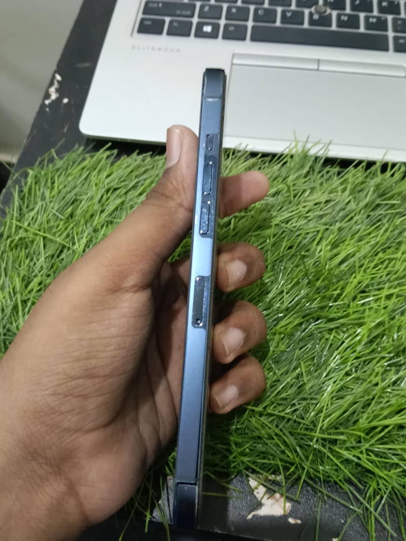 Apple iPhone 12 Pro Max 2