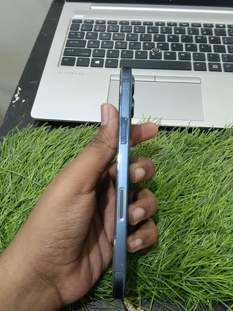 Apple iPhone 12 Pro Max 3
