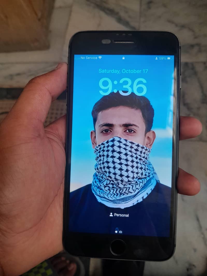 Apple iPhone 8 Plus 2