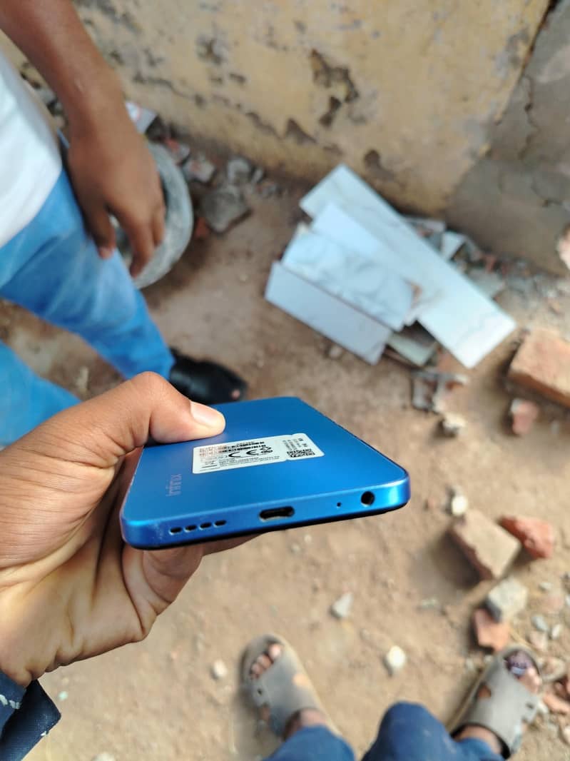 Infinix 6